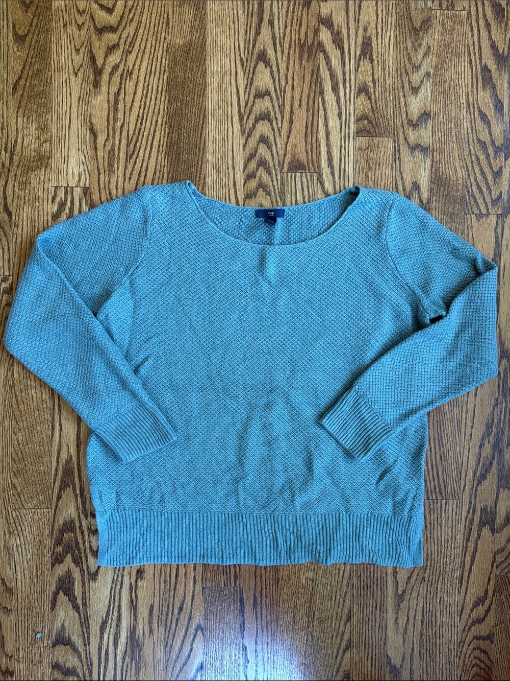 GAP women’s turquoise cotton blend, crewneck sweater, size L Excellent condition
